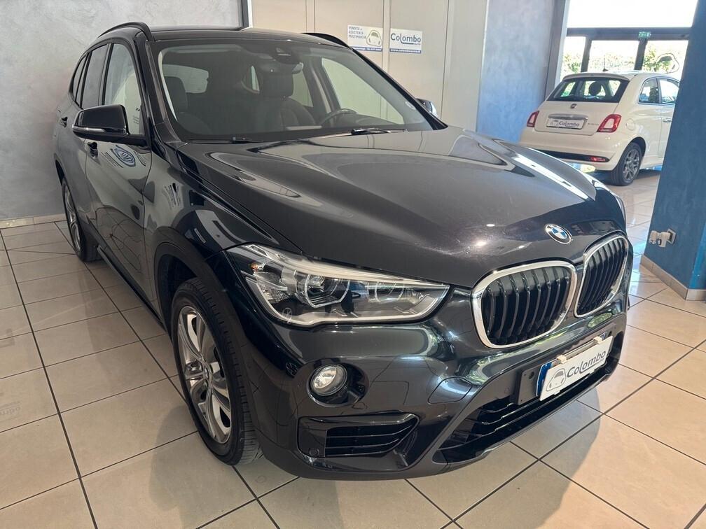 BMW X1 sdrive18d Sport auto my18 Led Navi Cam 18"