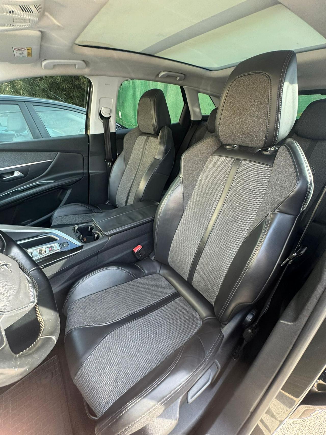 Peugeot 3008 BlueHDi 120 S&S Business