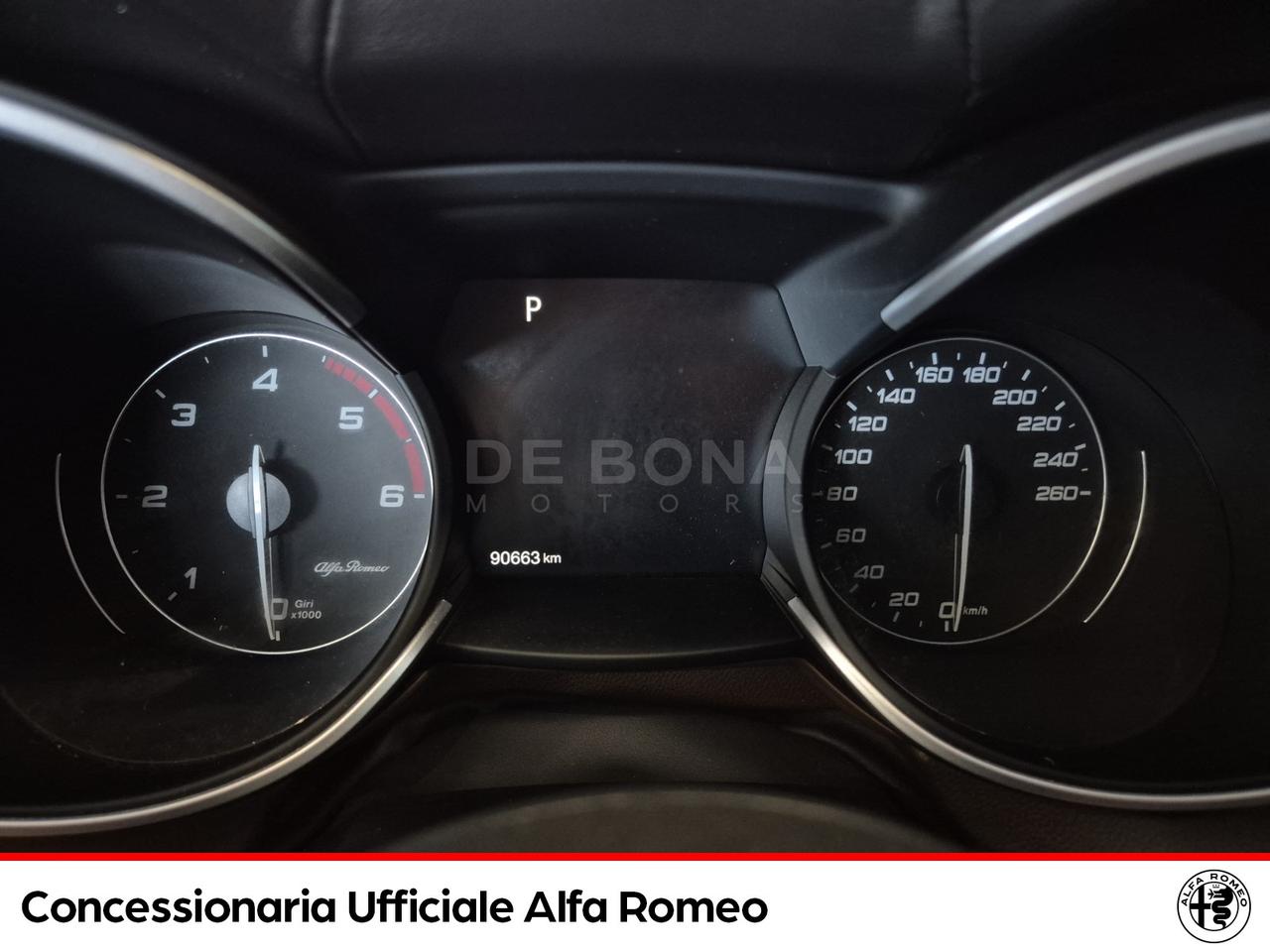 Alfa Romeo Stelvio 2.2 t executive q4 210cv auto my19