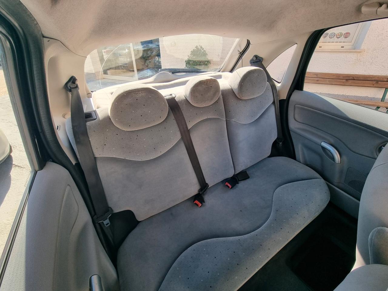 Citroen C3 1.1 Elegance buddha-bar
