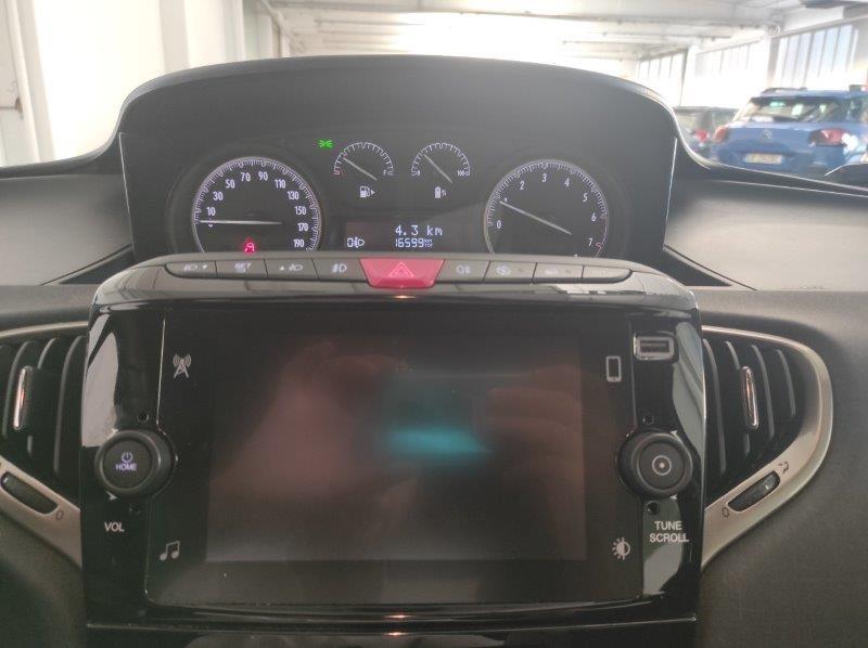 LANCIA Ypsilon 3ª serie - Ypsilon 1.0 FireFly 5 porte S&S Hybrid Gold