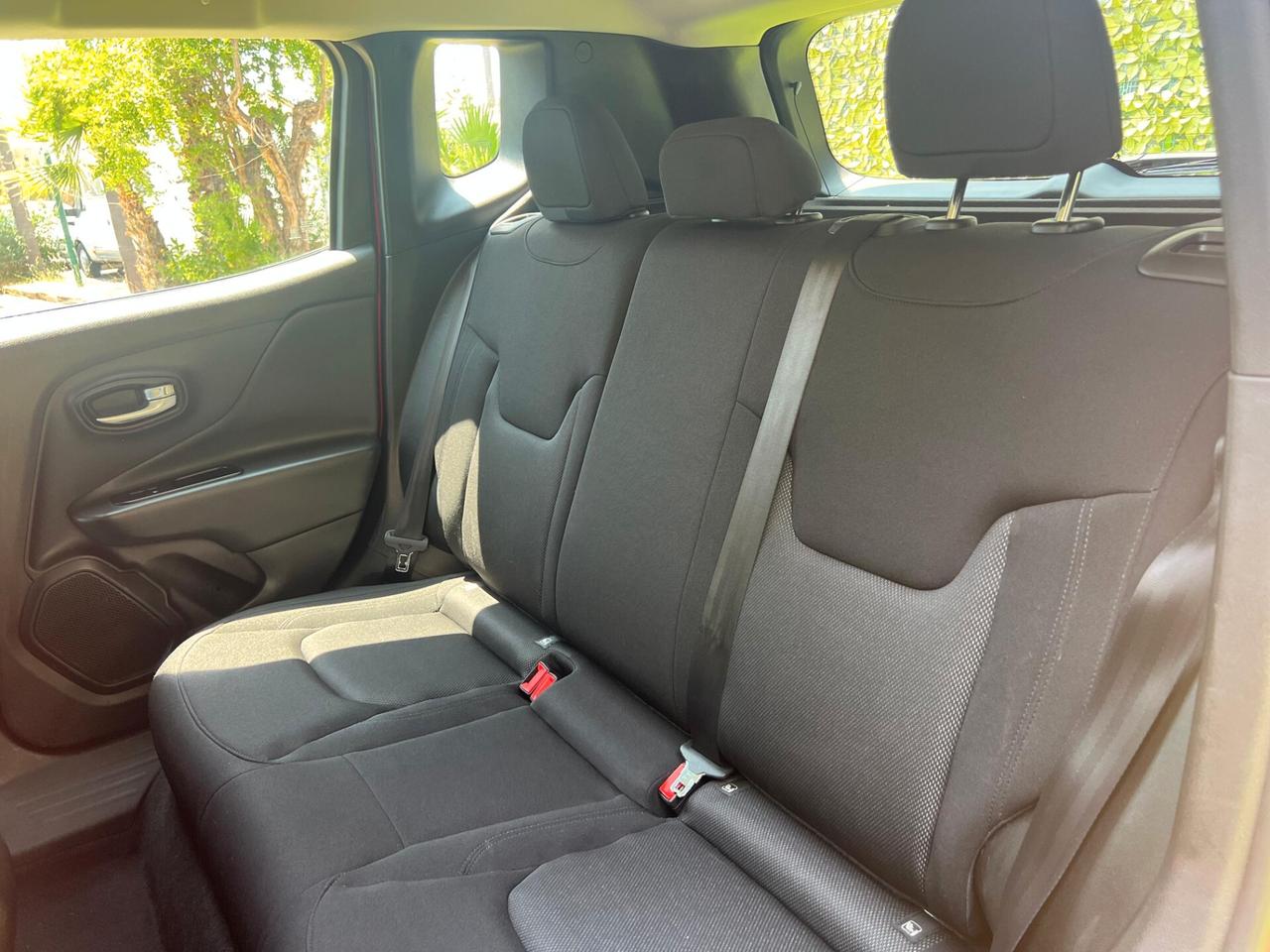 Jeep Renegade 1.6 Mjt 130 CV Longitude