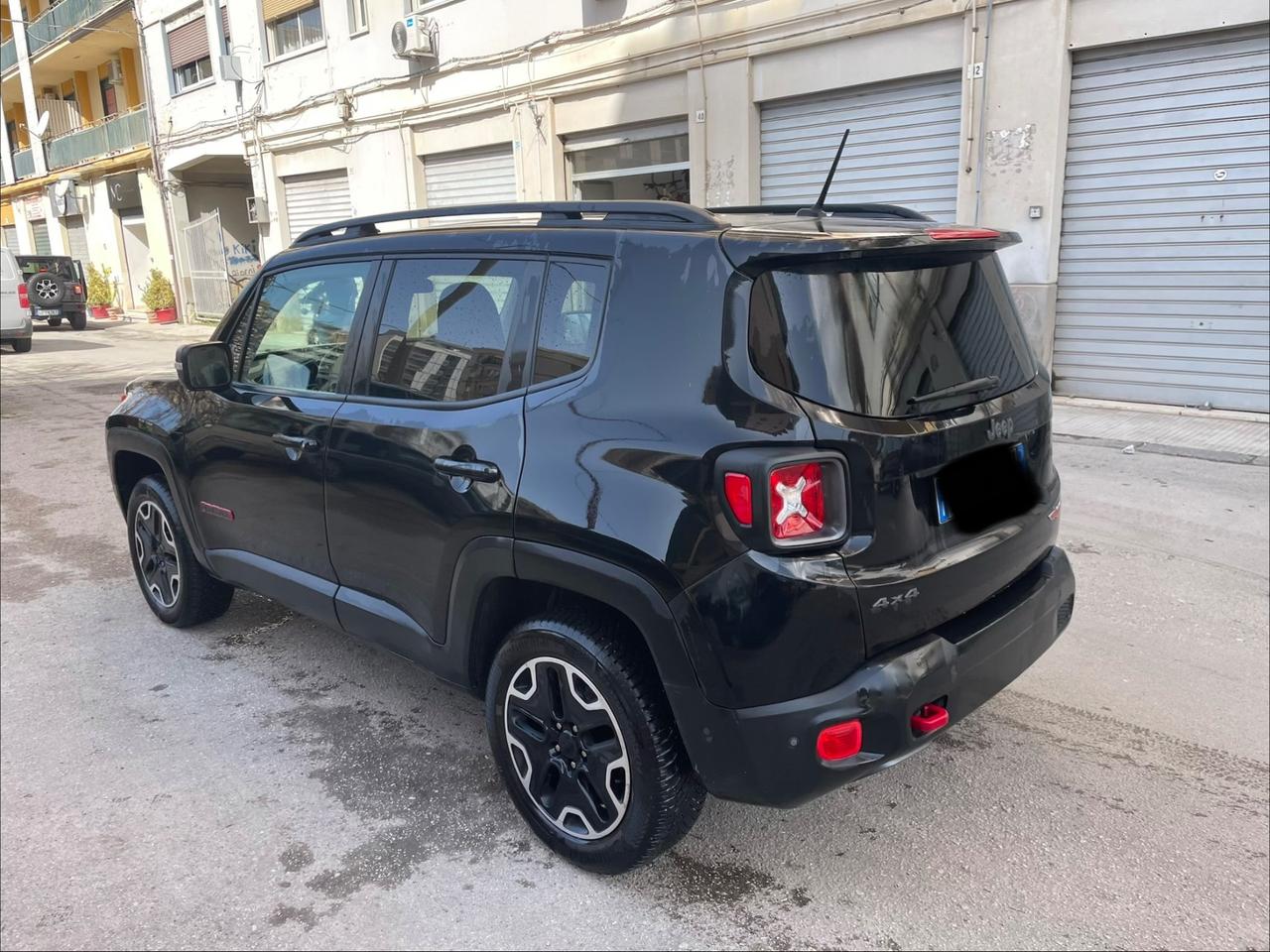 Jeep Renegade 2.0 Mjt 170CV 4WD Active Drive Low Trailhawk