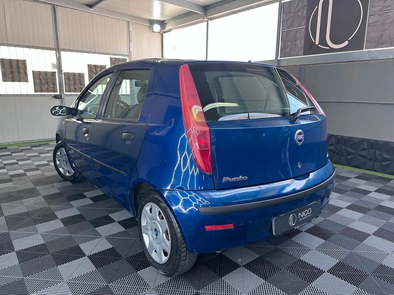 Fiat Punto 1.2 16V 5 porte Emotion