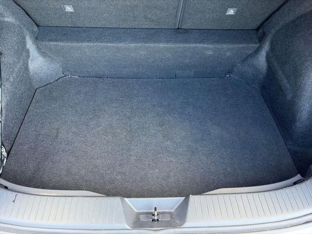 NISSAN Qashqai MHEV 140 CV Visia
