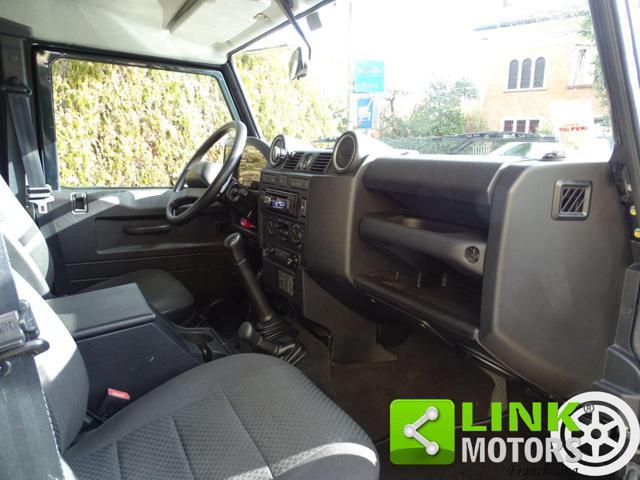 LAND ROVER Defender 110 2.2 TD4 122cv Puma