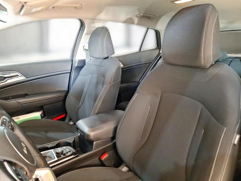 KIA SPORTAGE 1.6 CRDI MHEV BUSINESS 2WD DCT
