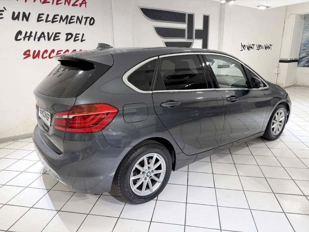 BMW Serie 2 216d