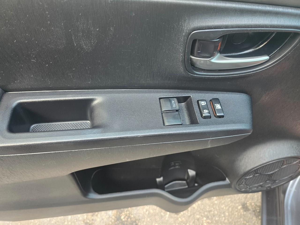 Toyota Yaris 1.4 D-4D 5 porte Lounge