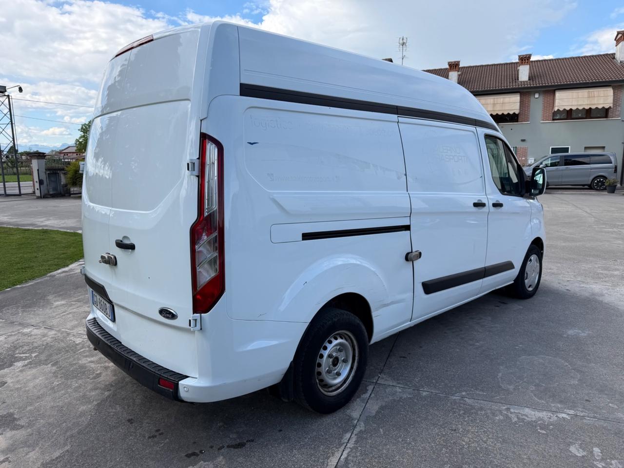 Ford Tourneo Custom 320 2.0 EcoBlue 130CV aut. PC Trend