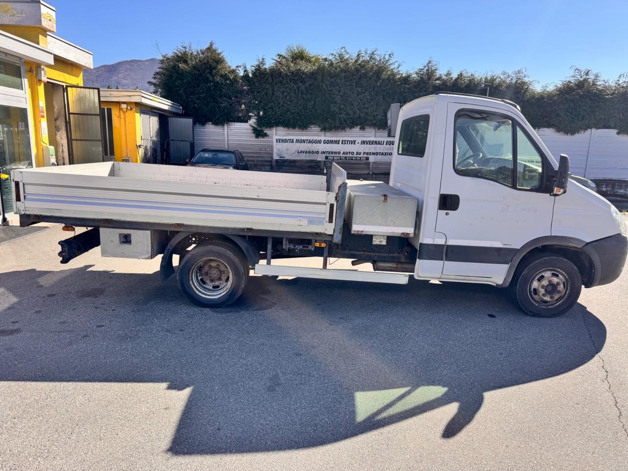 Iveco 50C18 2007 3.0 D 170CV cassone fisso patente C