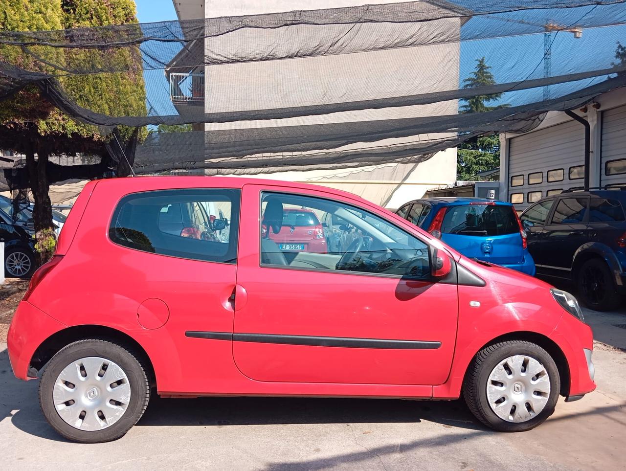 Renault Twingo 1.2 8V Dynamique finanziabile permute