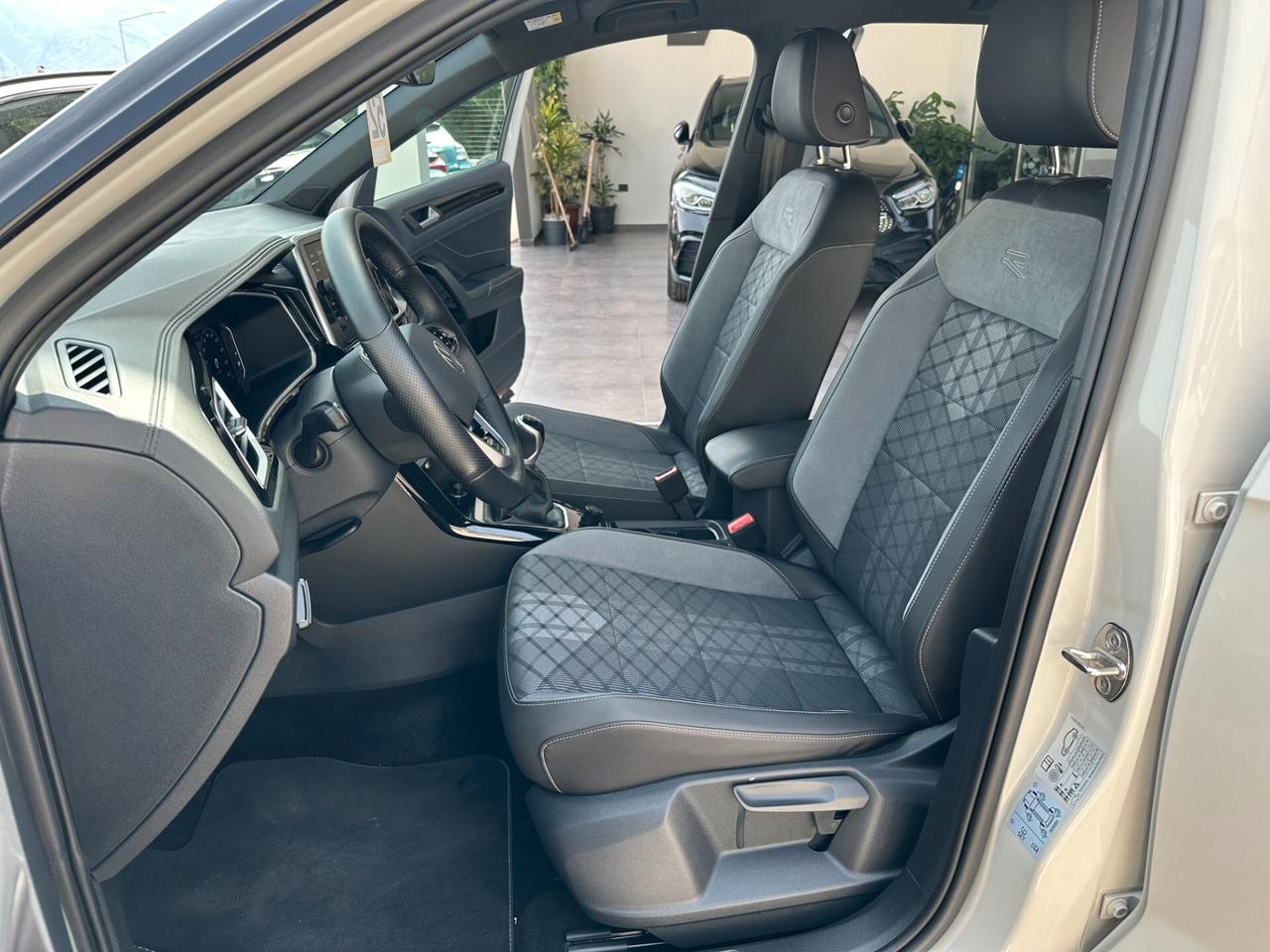 Volkswagen T-Roc 1.0 TSI R-Line