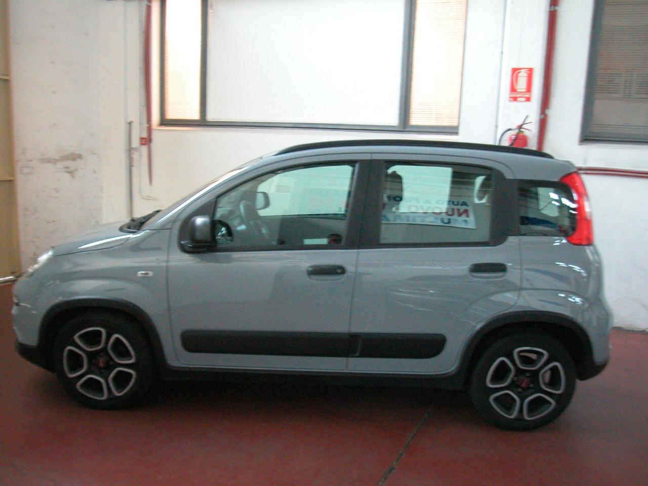 Fiat Panda 1.0 FireFly S&S Hybrid City Cross