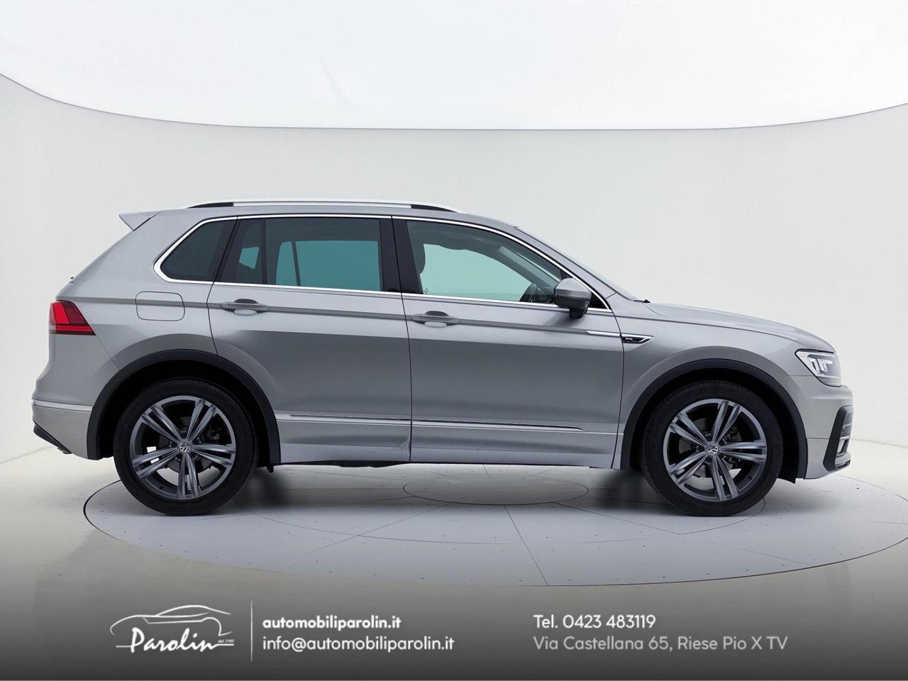 Volkswagen Tiguan 1.6 tdi Sport R-Line LED-CarPlay-19''