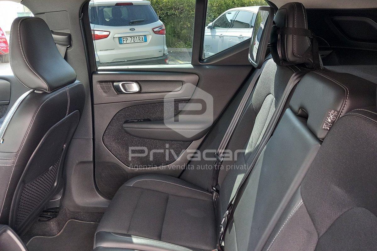 VOLVO XC40 D3 Momentum