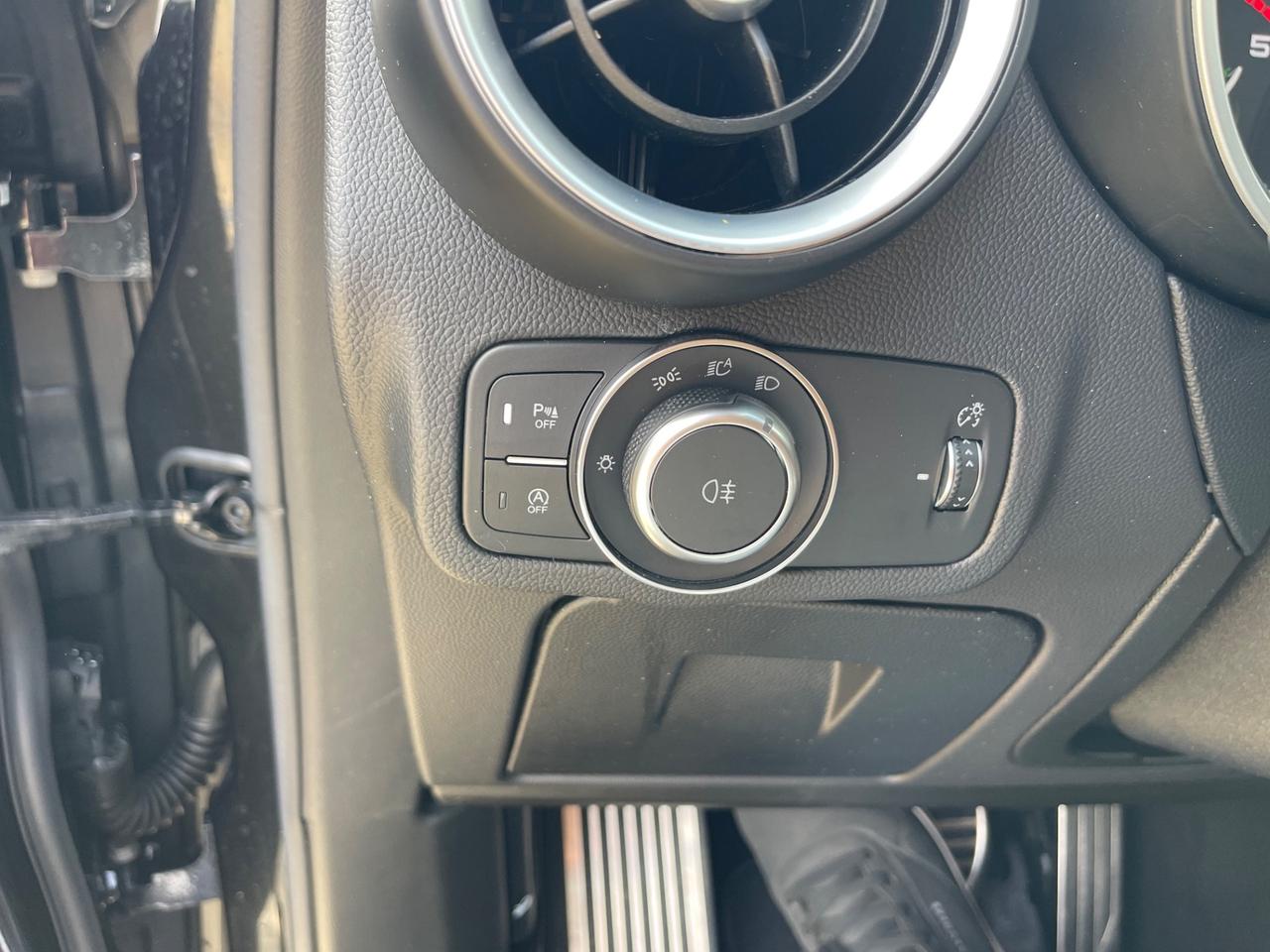 Alfa Romeo Stelvio 2.2 Turbodiesel 190 CV AT8 Q4 Ti