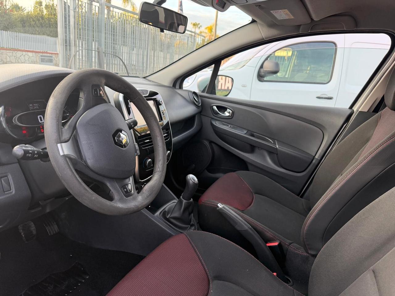 Renault Clio 1.2 75CV 5 porte Zen-06/2016