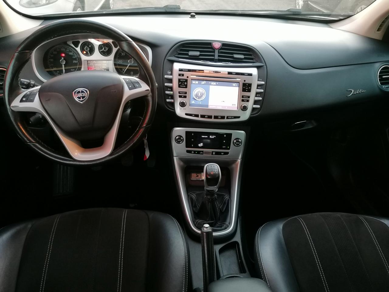 Lancia Delta 1.6 MJT Platino( da vetrina)