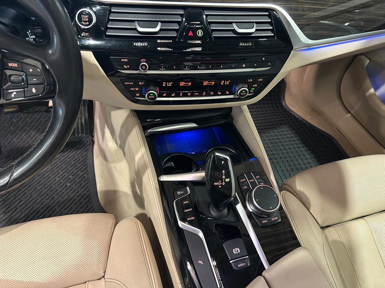 Bmw 530 530d xDrive 249CV Luxury
