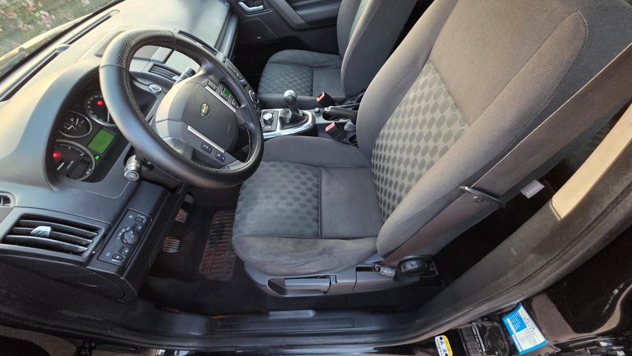 Land Rover Discovery 4 2.7 TDV6 HSE