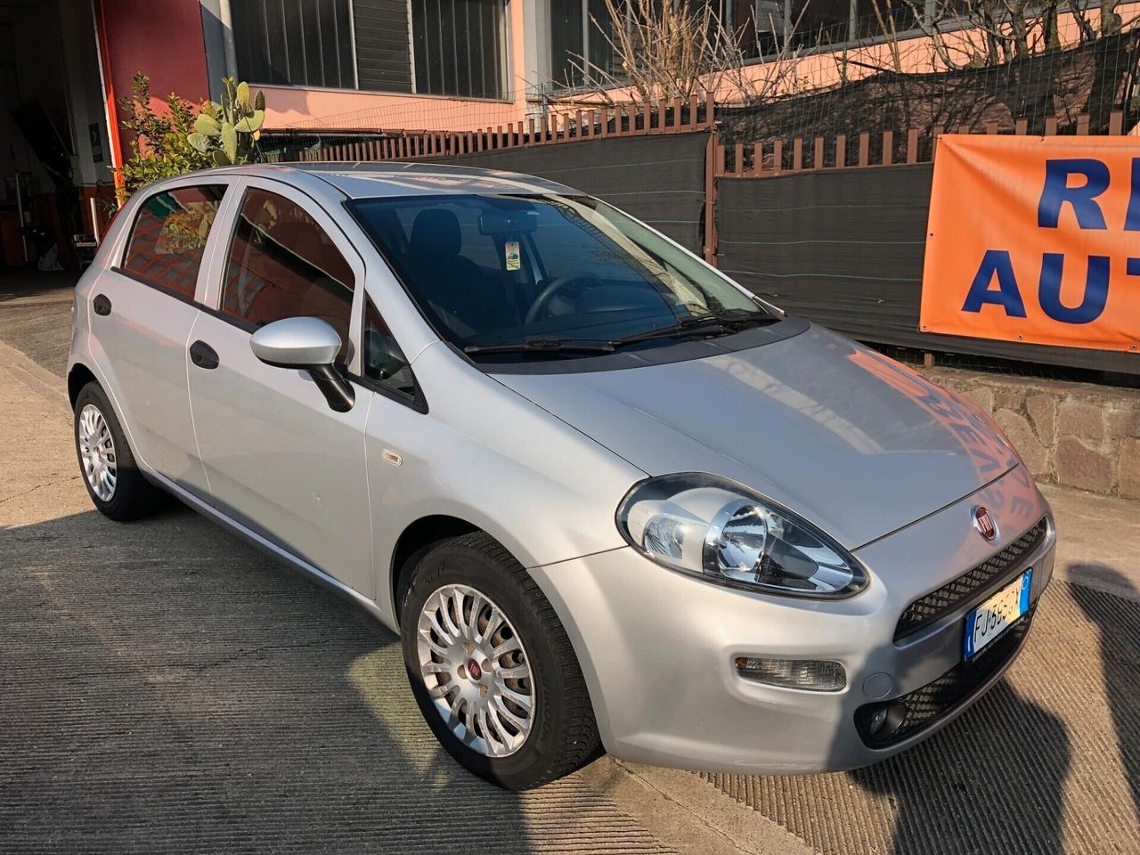 Fiat Punto 1.2 8V 5 porte Street