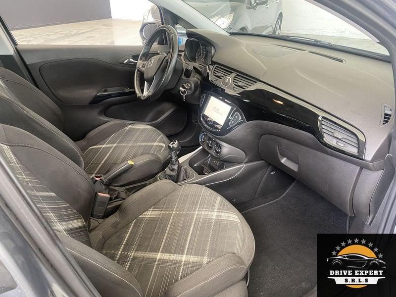 Opel Corsa CORSA 1.2 5P B-COLOR
