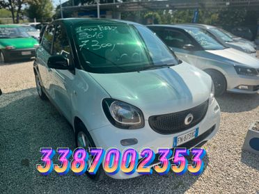 Smart ForFour 1000 benzina km certificati 2016