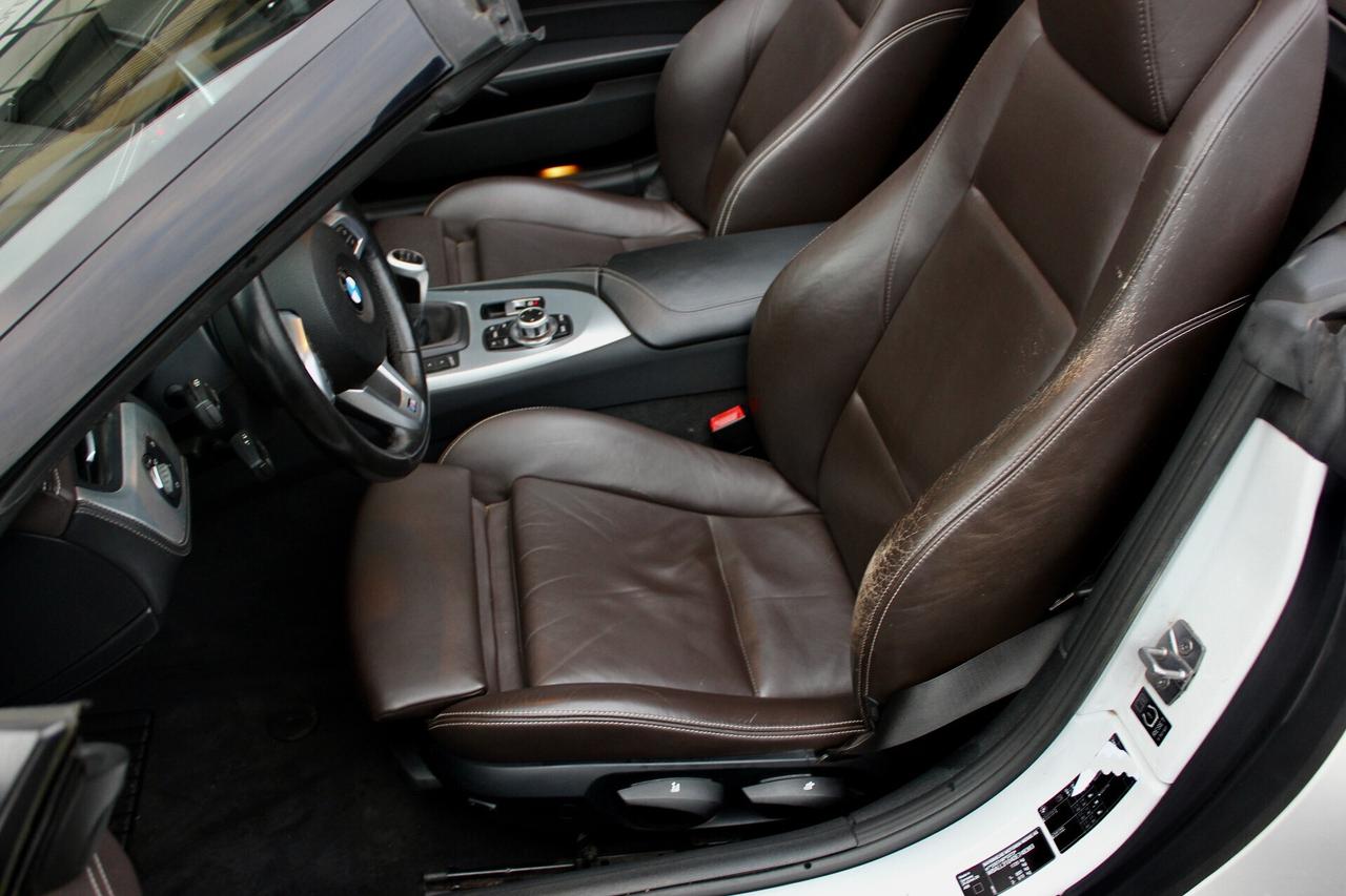 Bmw Z4 sDrive20i INTERNI IN PELLE MARRONE NAVY