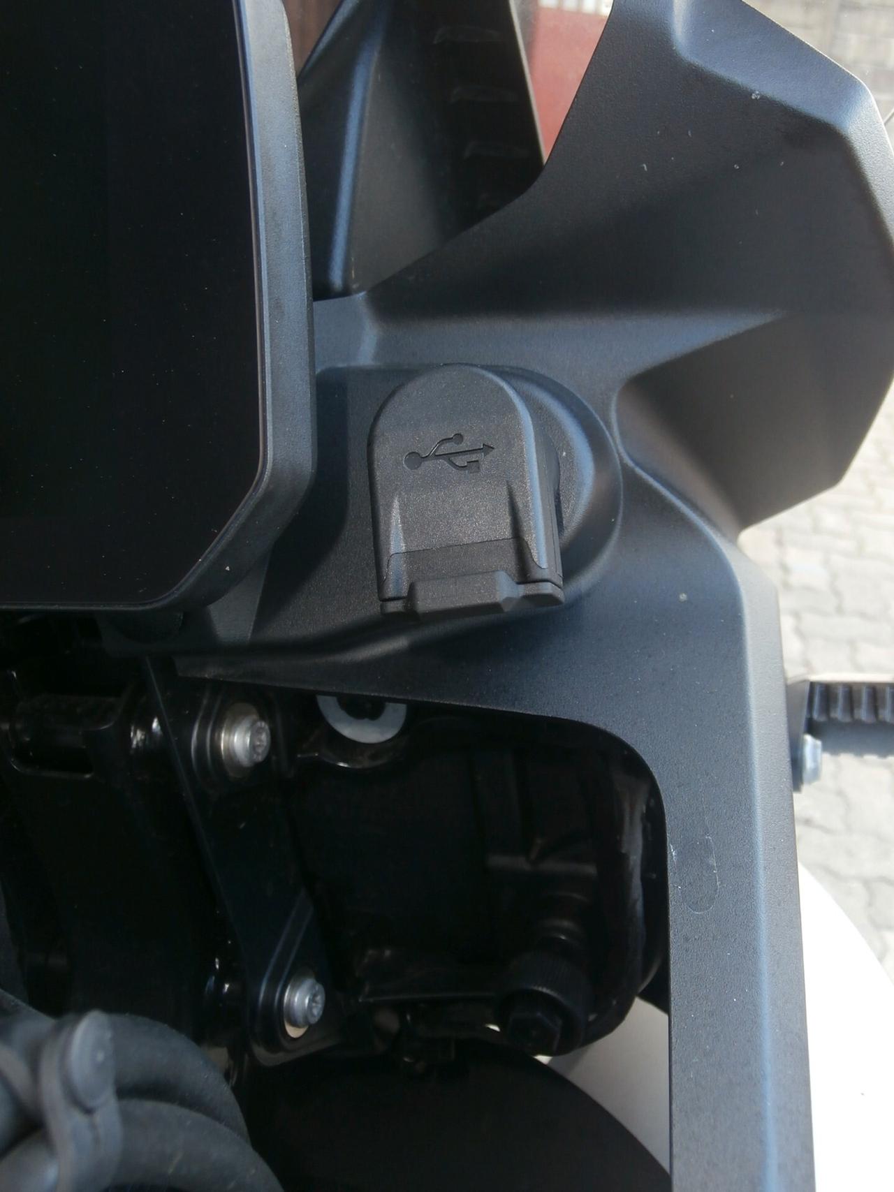 Bmw F 800 GS (2024 - 26) del 2024 passaggio incluso.