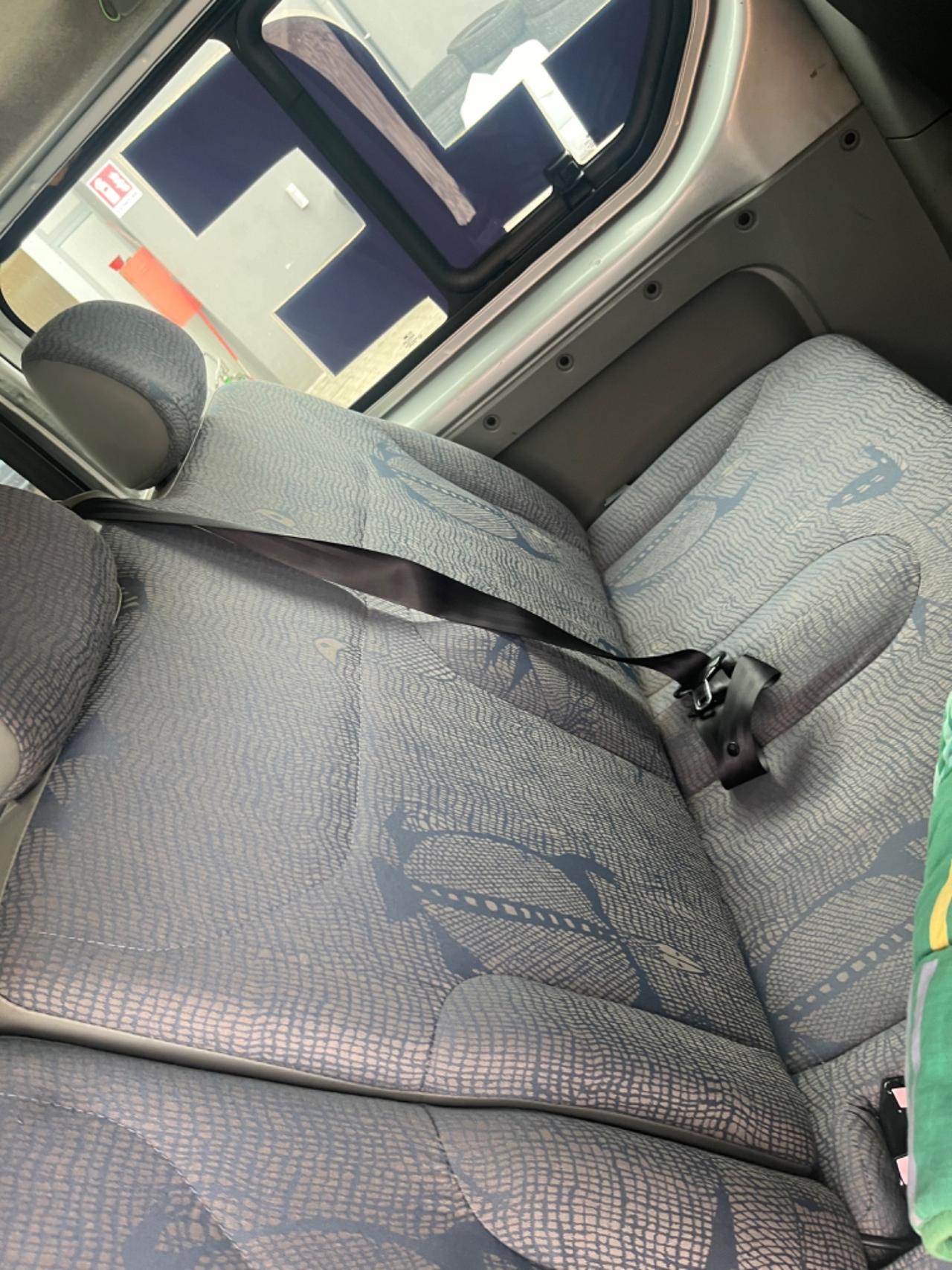 Renault Trafic 1.9 2004 9 posti cambio rotto