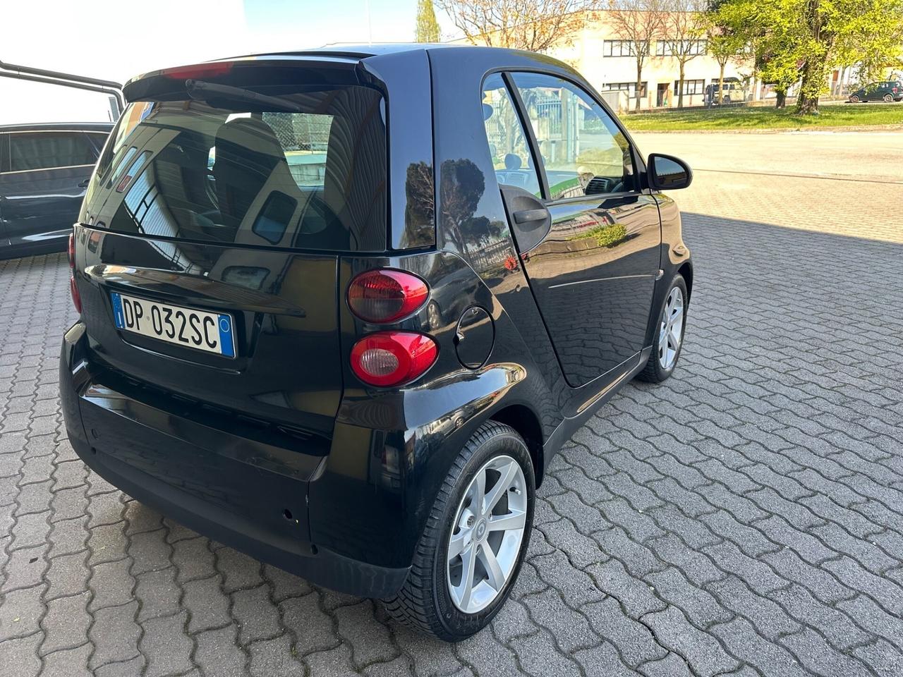 Smart ForTwo 1000 52 kW coupé pulse