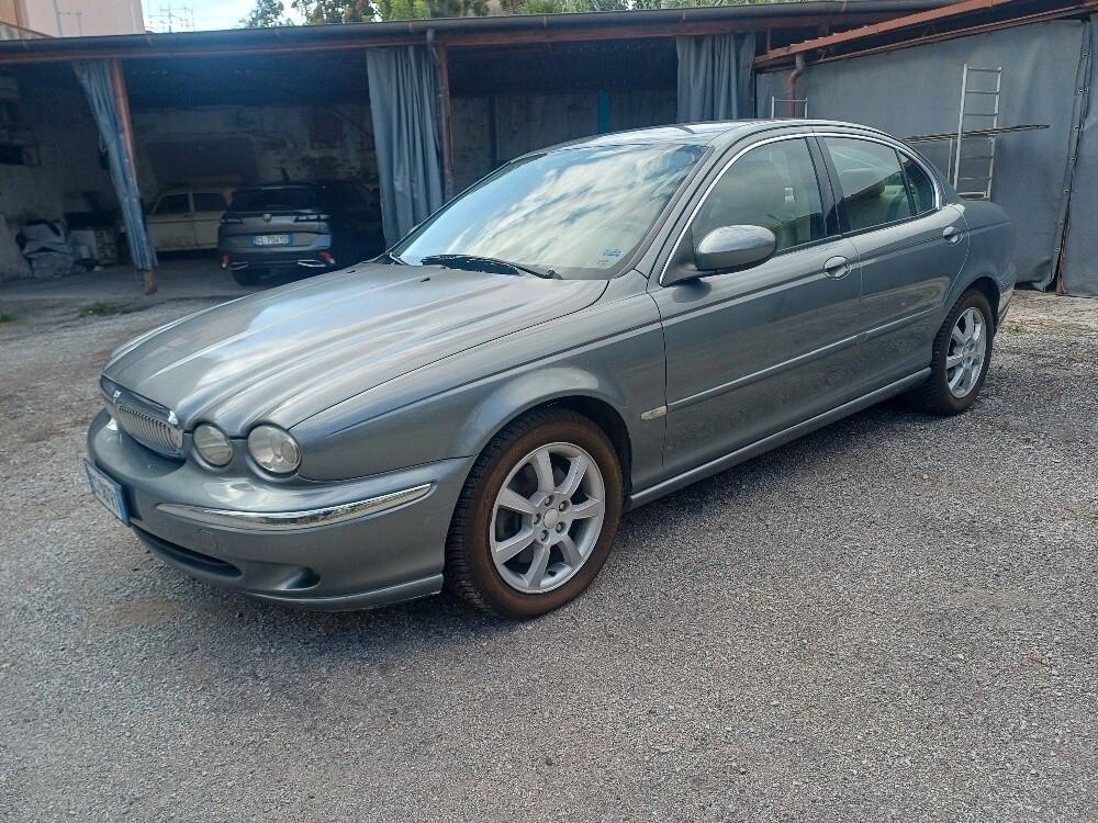 Jaguar X-Type 2.0D cat Executive