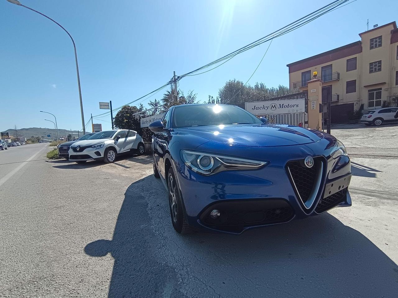 Alfa Romeo Stelvio 2.2 Turbodiesel 160 CV AT8 RWD Super Business