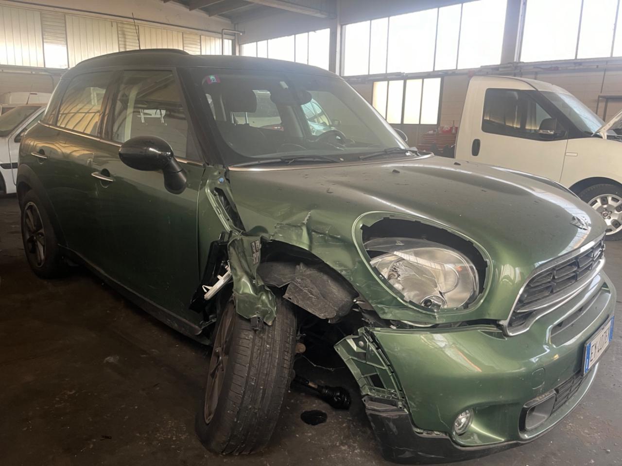 Mini Cooper SD Countryman 2014 sinistrata