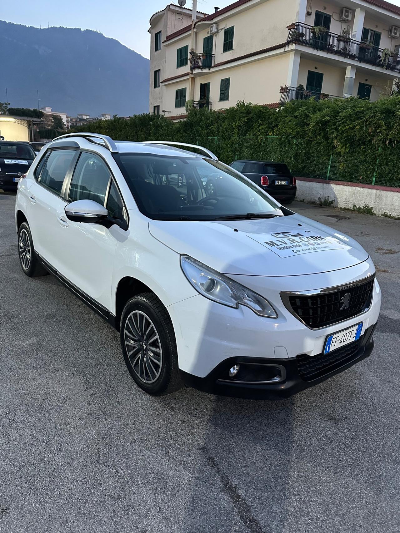 Peugeot 2008 PureTech 82 Allure