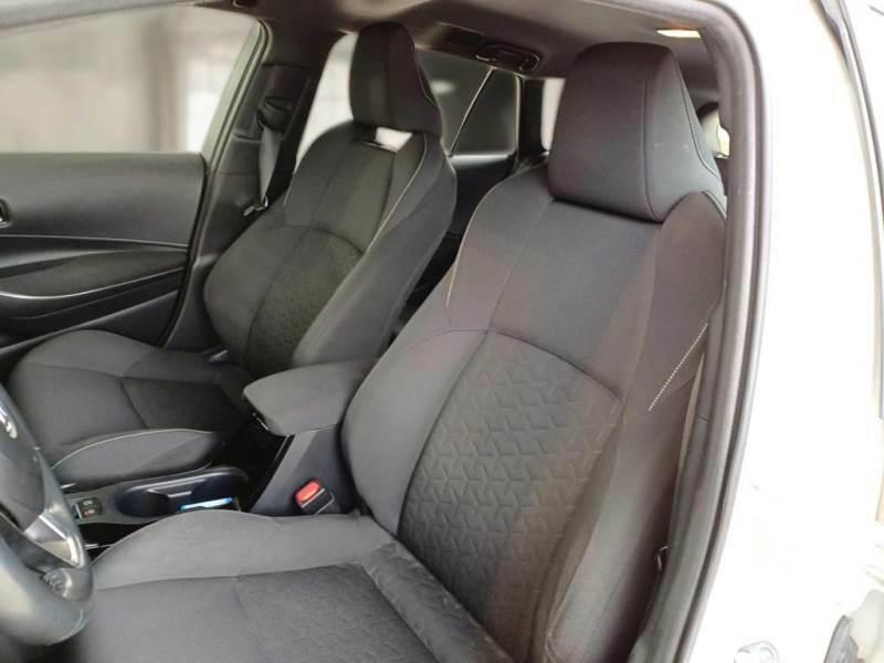 TOYOTA COROLLA TS 1.8 Hybrid Business WAGON