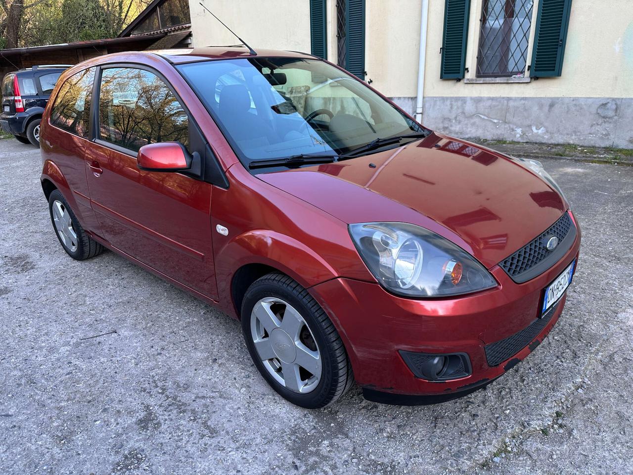 Ford Fiesta 1.2 16V 3p. Ghia