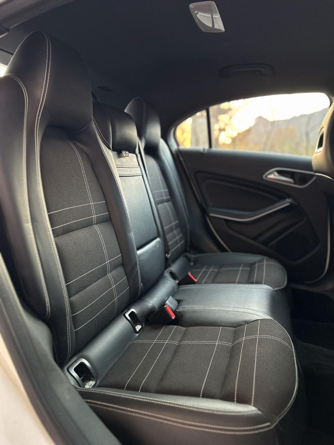 Mercedes-benz A 200 CDI BlueEFFICIENCY Sport