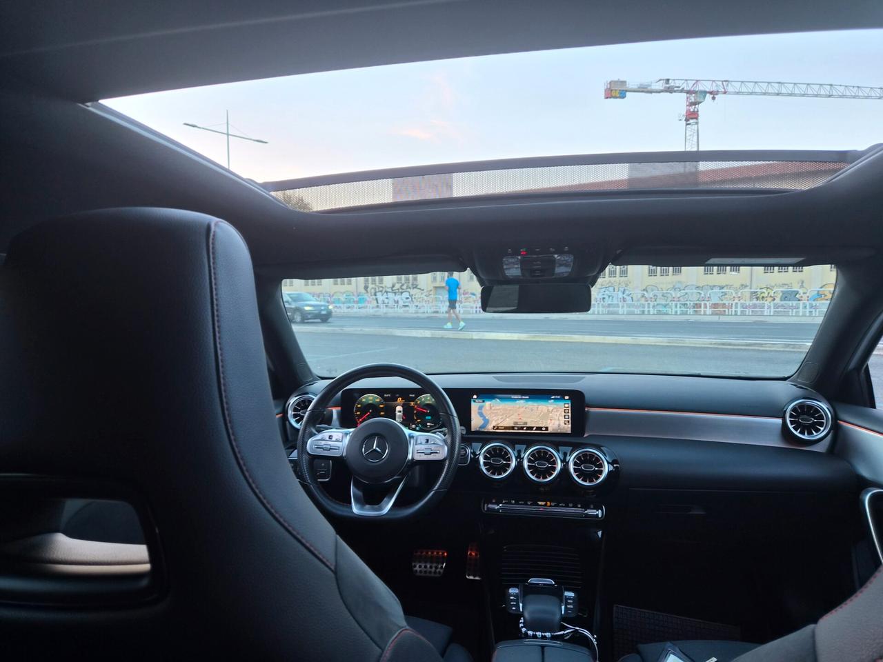 Mercedes-benz A 250 e hybrid EQ Premium