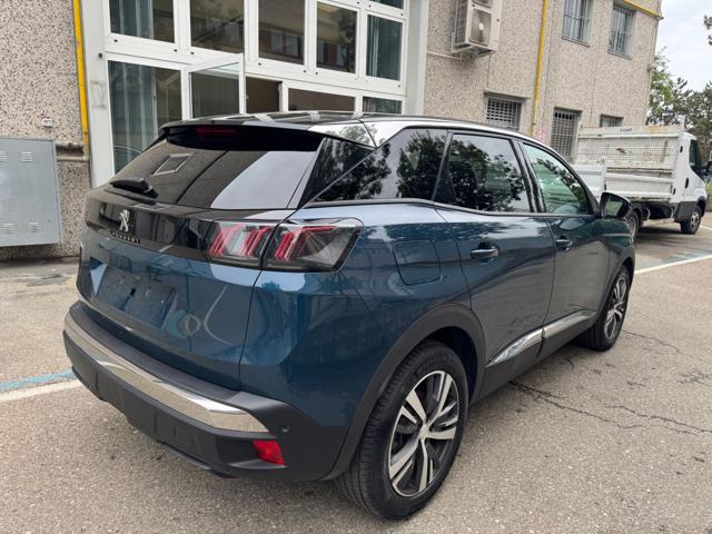 PEUGEOT 3008 PureTech Turbo 130CV Allure Pack NAVI+RETR.