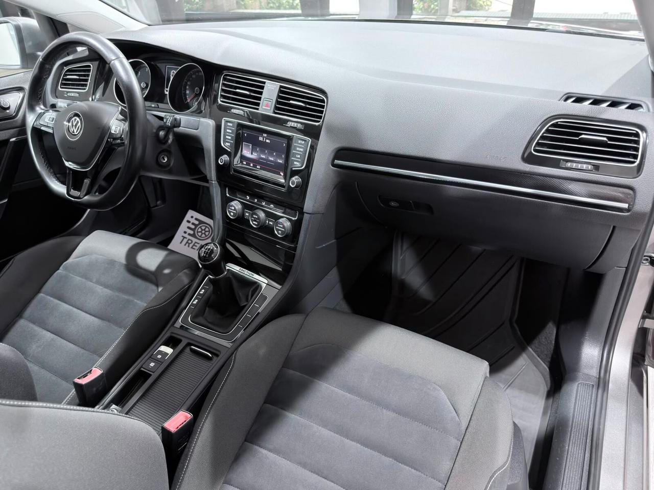 VOLKSWAGEN GOLF 1.6 TDI 105cv 4MOTION HIGHLINE