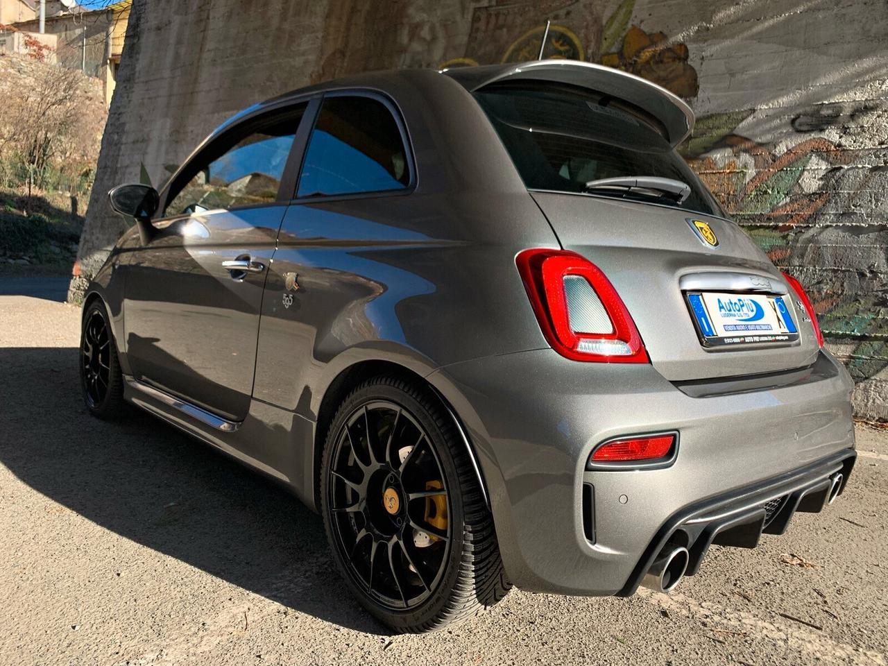 ABARTH 595 1.4 Turbo T-Jet 215 CV Turismo