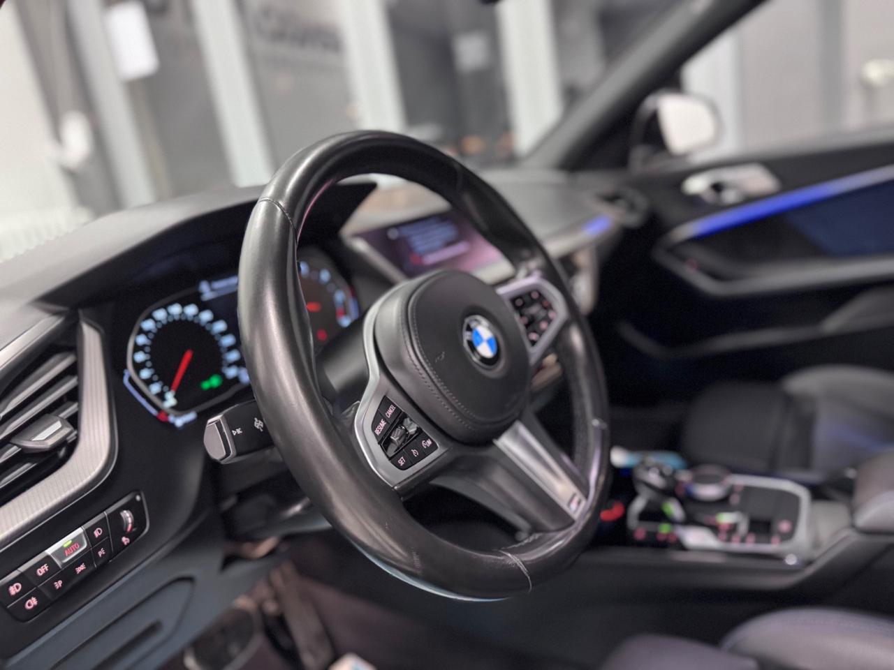 Bmw 116 116d 5p. Msport