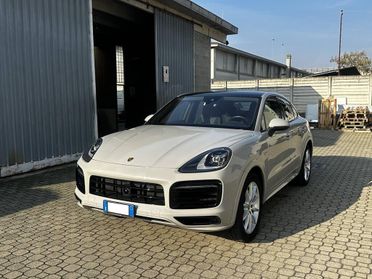 Porsche Cayenne Coupe 3.0 E-Hybrid Tiptronic