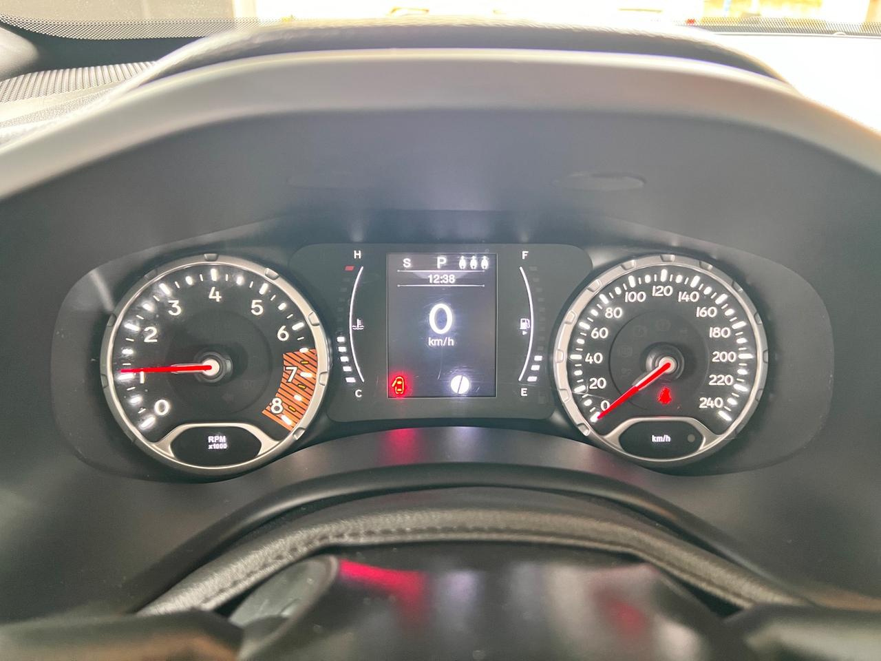 Jeep Renegade 1.3 T4 DDCT Longitude