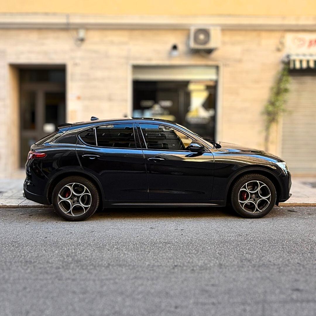 Alfa Romeo Stelvio 2.2 Turbodiesel 190 CV