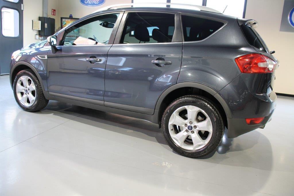 Ford Kuga 2.0 TDCi 136 CV 4WD Titanium DPF
