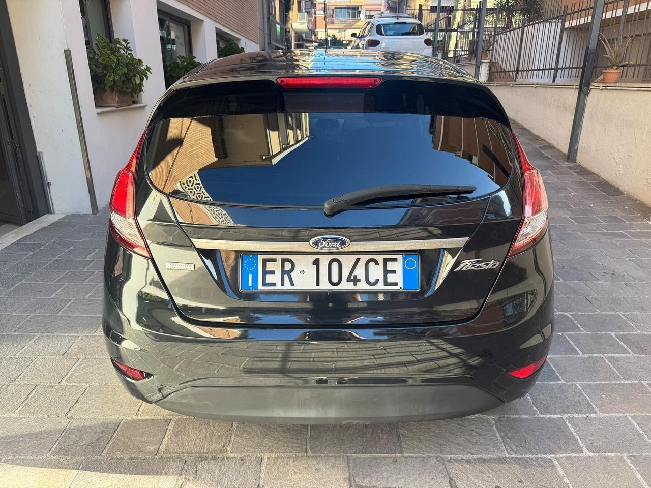 FORD Fiesta 1.5 TDCi 75CV 5 porte Titanium