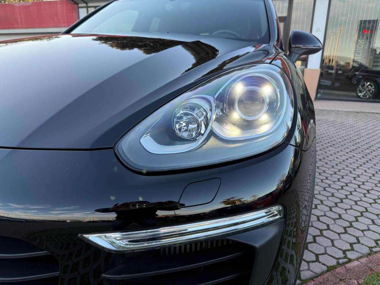 Porsche Cayenne 3.0 Diesel Platinum Edition